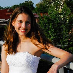 Meet your Posher, Kayla